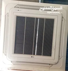  4 مكيف للبيع بسعر مغري