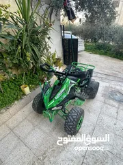  2 تركترون لون اخضر 48 فولت 20 أمبير مستعمل سنة