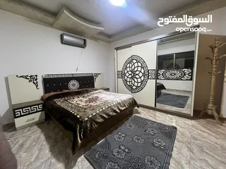  18 شقه مفروشه للابجار الزرقاء الجديده