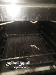  3 غاز اربع عيون شغال مع شوايه شغال كلو فوق وتحت