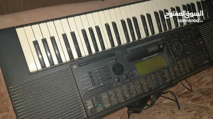  4 للبيع جهاز YAMAHA PSR-A3