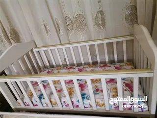  2 سرير اطفال من حديث الولادة لحتى عمر ال3 سنوات