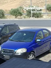  2 chevrolet Avio 2010