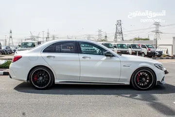  4 2016 - C63s - IMMACULATE CONDITION - ONLY 66,000 KM