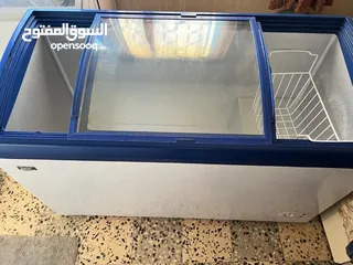  1 فريزر بطح زجاج