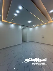  16 شقق للبيع غير مسكونة معفية من رسوم التنازل