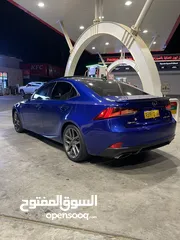  7 لكزس is 200 T اقل سعر ف السوق السياره نظيفه جدا و ماتحتاج شي ابدا