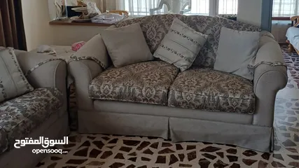 2 طقم كنبايات مستعمل للبيع
