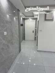  4 شقة بالزرقاء الجديدة للإستثمار أو السكن .