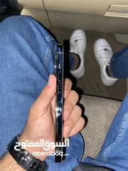  2 ايفون 13 برو بحالة ممتازة للبيع ( التواصل واتس اب فقط )