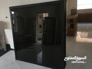  20 شبابيك المنيوم لون برونز زجاج برونز متوفر عدة مقاسات  بحال الوكاله