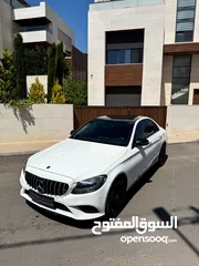  2 Mercedes C200 2019