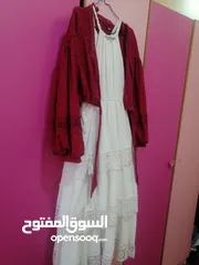  2 فستان ابيض و جاكيت خمري