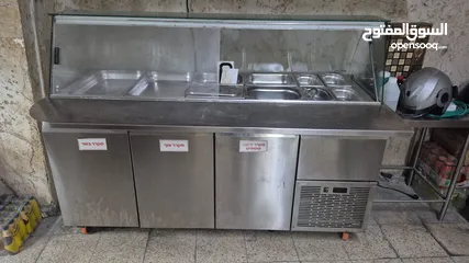  1 براد مطعم جديد