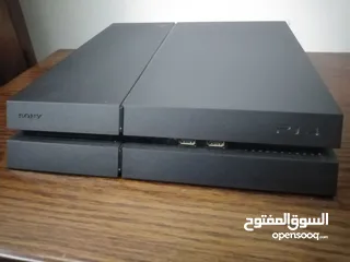  4 PS4 بلايستيشن 4 -- اقرا الوصف --