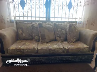  5 طقمين كنب بسعر 70دينار