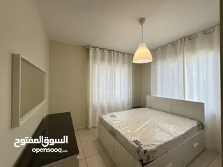  33 شقة 3 غرف نوم باطلالة رائعة في عبدون  ( Property 43136 )-175084200
