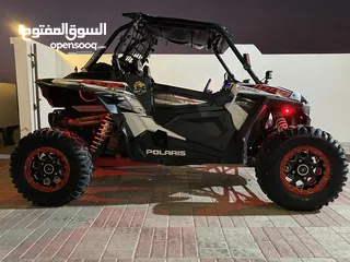  5 بولاريس RZR XP1000 مع القالوصة (للبيع فقط)