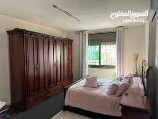  6 شقة للبيع - عين منجد - وحيدة بطابقها - 170م - بالقرب من سوبرماركت بغداد