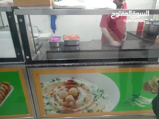  9 عدة مطعم للبيع مستعملة بحالة ممتازة جدا  البيع بداعي السفر..................................