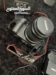  4 كاميرا كانون 500D