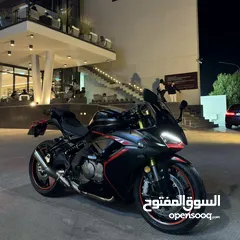  1 للبيع فقط QJ MOTOR SRK 600RR 2023 بحالة الوكالة
