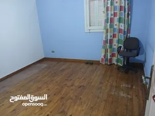 6 شقه للايجار في كفر عبدو