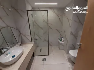  29 النجم اللامع لخدمات التنظيف عاملات يومي بالساعه وتنظيف بعد البناء  .. خدمة 24 ساعه ..