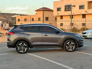  8 هونداي توسان /2020  فل بدون فتحة  ديزل 2*4