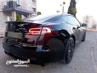  16 TESLA MODEL S PLAID 2022