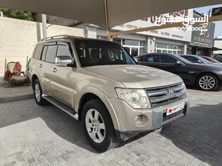  2 Mitsubishi Pajero 2007