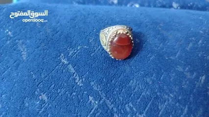  2 سنسال وخاتم عقيق عوماني اصلي ع فحص
