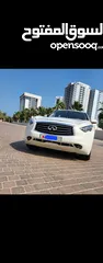 1 Infiniti Fx35 very good conditions and price