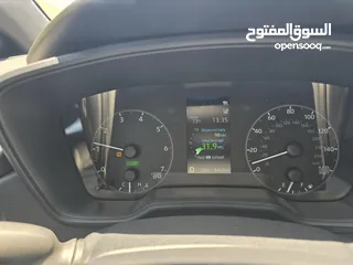  12 تويوتا كورولا 2025 SE Hybrid