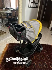  1 عرباية اطفال مع مقعد سيارة نوع GRACO