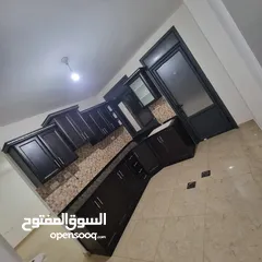  3 شقة غرفتين نوم للايجار بالقرب من صالات بدران