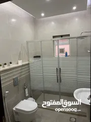  11 شقة طابقية لقطة للبيع في أم قصير 210م