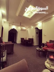  3 شقة 150 متر مع مصعد للبيع بسعر مغري