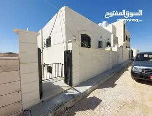  9 منزل مستقل للبيع