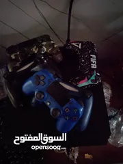  5 بلايستيشن 4 مع خمس ايادي وقاعدة شحن ولعبة دث انورد او للبدل على بلايستيشن 5 مع دفع فرقية