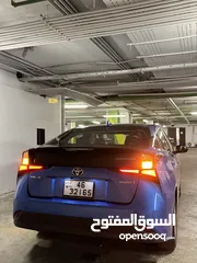  27 تيوتا بريوس 2022 فل كامل ماعدا فتحه بحاله الوكاله جمرك اليوم بسعر حرق