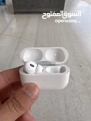 1 AirPods 2 pro