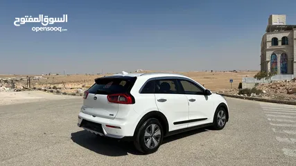  12 كيا نيرو هايبرد موديل 2018 وارد كوريا كلين تايتل فحص كامل.  Kia Niro hybrid 2018 Korean spec.