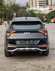  10 سبورتاج هايبرد 2023 - فل مسكر مع بانوراما - عداد قليل - غرفه مميزه جداً - سعر مميز جداً ع الكاش