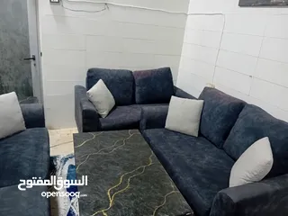  3 عفش بيت للبيع في مرج الحمام