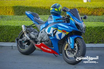  1 Gsxr 1000. 2015