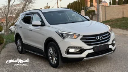  4 بحالة الوكالة hyundai santa fe  2016