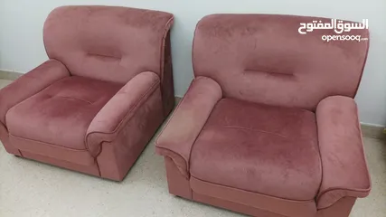  2 Sofa set with table