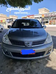  1 NISSAN VERSA 2011