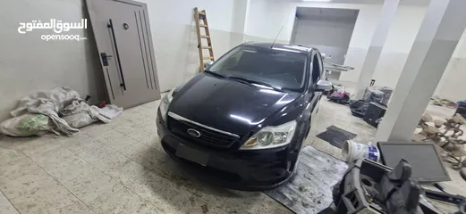  4 فورد فوكس موديل 2010_اتومتيك _ماتور 1600اصل برايفت فحص نظيف نص كاش ونص شيكات